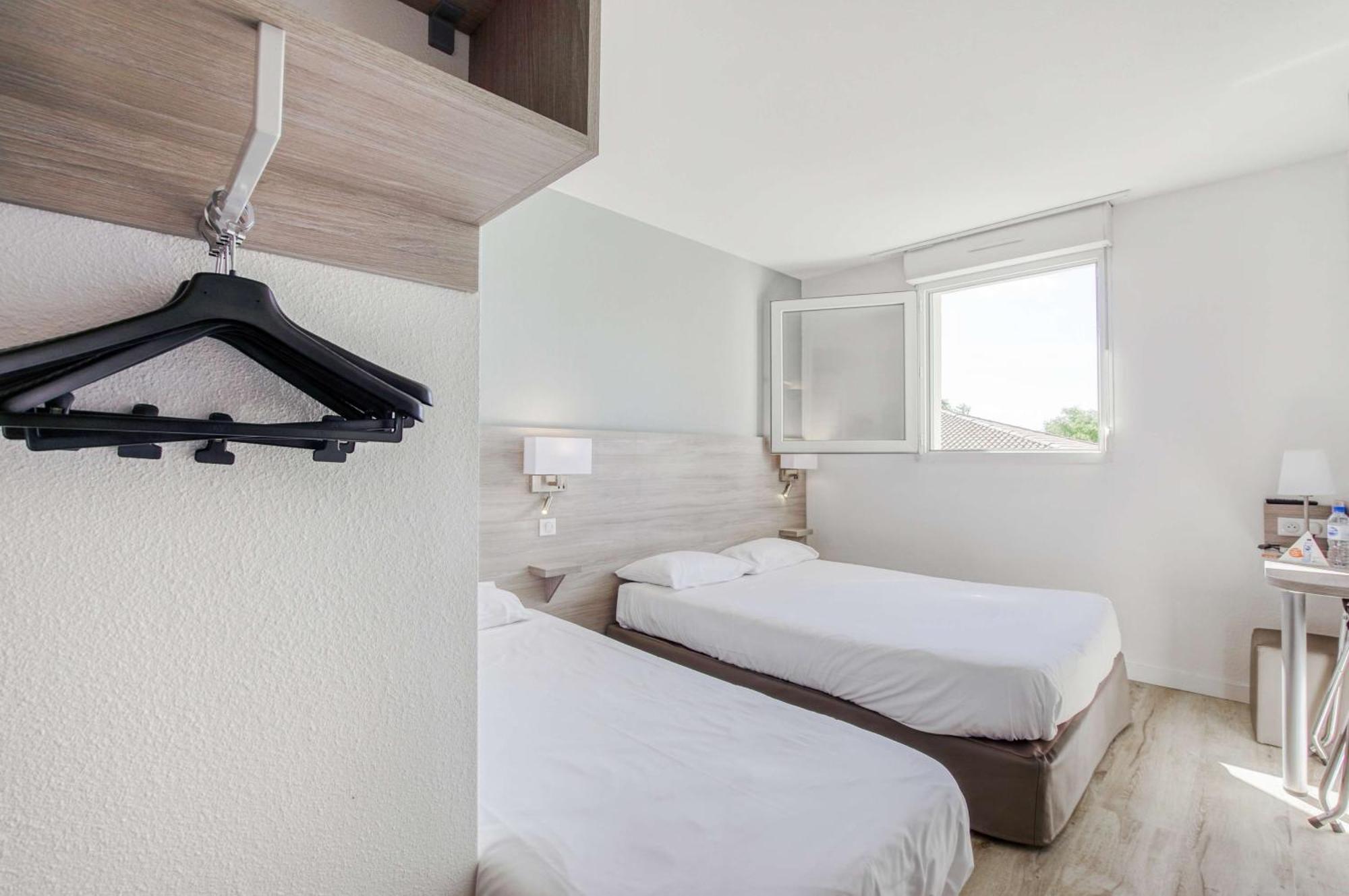 Brit Hotel Clermont-lʼHérault 외부 사진