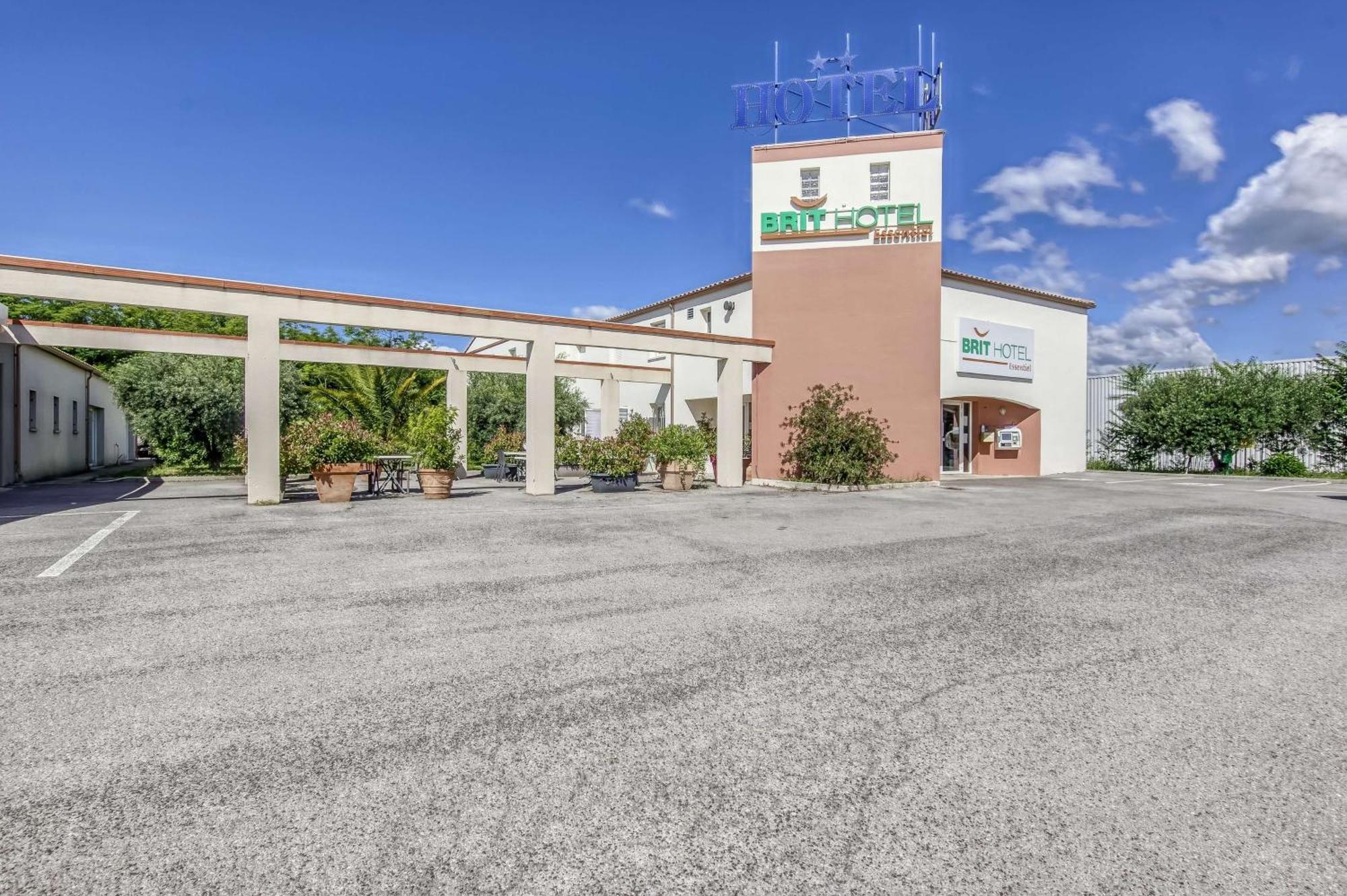 Brit Hotel Clermont-lʼHérault 외부 사진